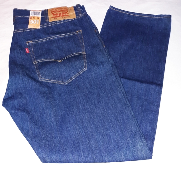 Levi's 501 Rinse Dark Wash Button Fly Jeans - Picture 2 of 8